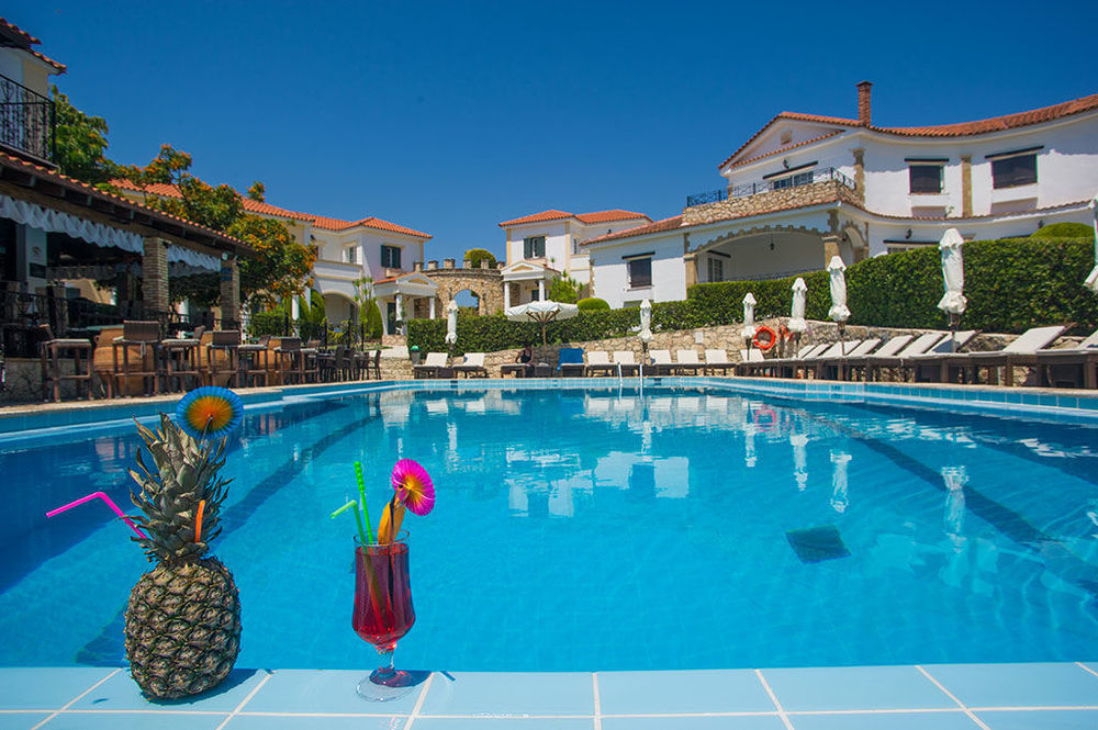 Anagenessis Village Hotel Kalamaki  Ngoại thất bức ảnh